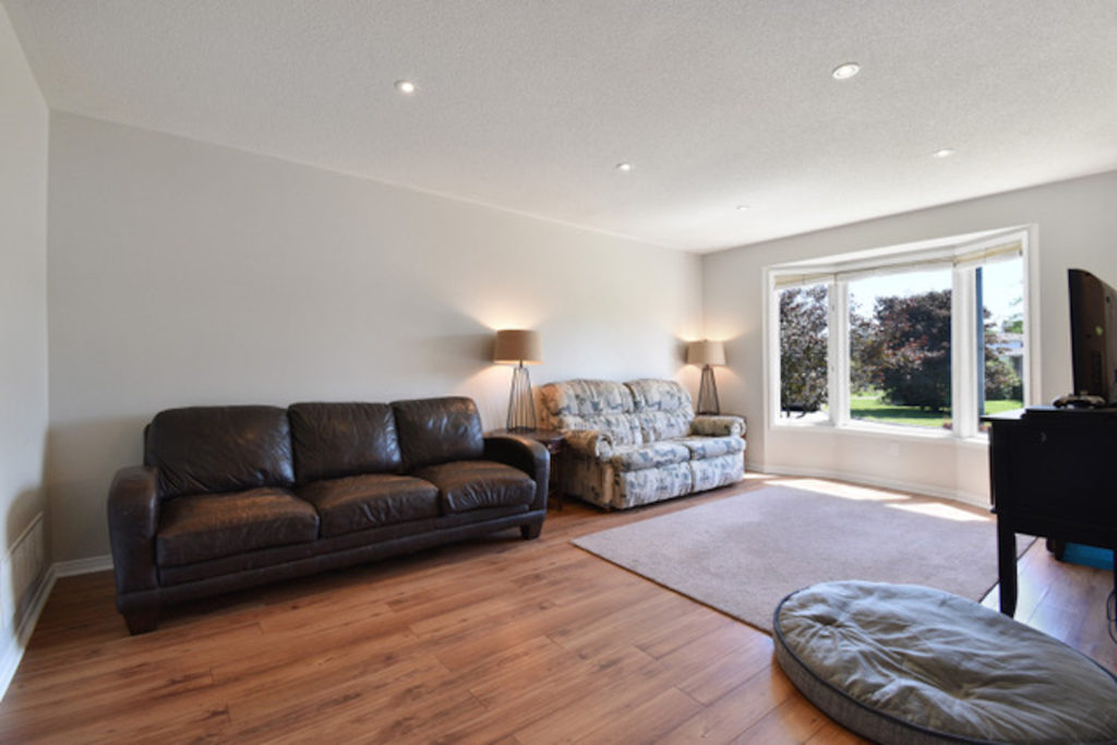 Lloyd-Street-Living-Before-1024x683